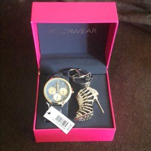 Rocawear Watch & Rhinestone Shoe Keychain Set NEW